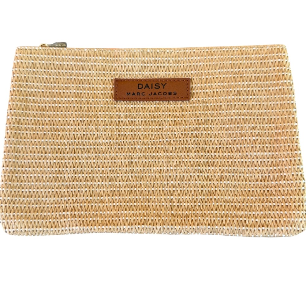 Marc Jacobs Women Pouch OS Tan Woven Straw Zip Cosmetic Bag Beachy Boho Travel